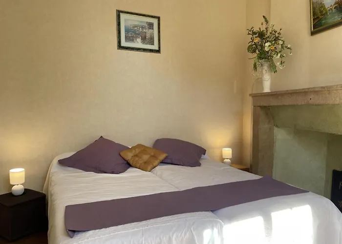 Belle Maison Bourbonnaise Du 18e Siecl Au Coeur D'un Village Pittoresque Avec Jardin - Fr-1-489-387 Pierrefitte-sur-Loire