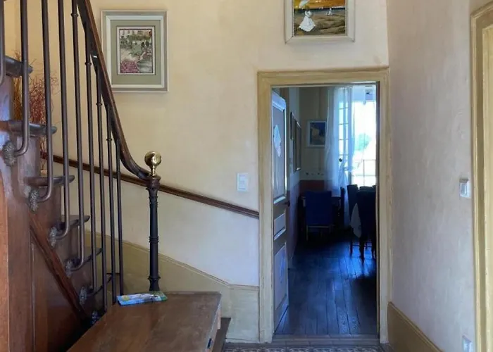 Belle Maison Bourbonnaise Du 18e Siecl Au Coeur D'un Village Pittoresque Avec Jardin - Fr-1-489-387 Сasa de vacaciones