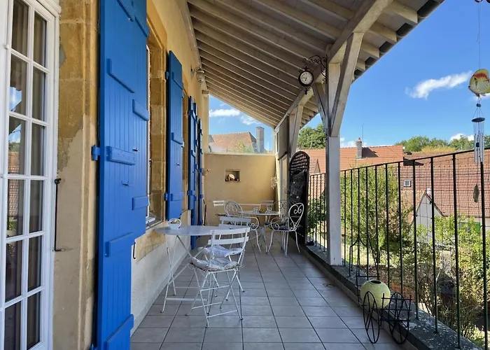 Сasa de vacaciones Belle Maison Bourbonnaise Du 18e Siecl Au Coeur D'un Village Pittoresque Avec Jardin - Fr-1-489-387 Pierrefitte-sur-Loire