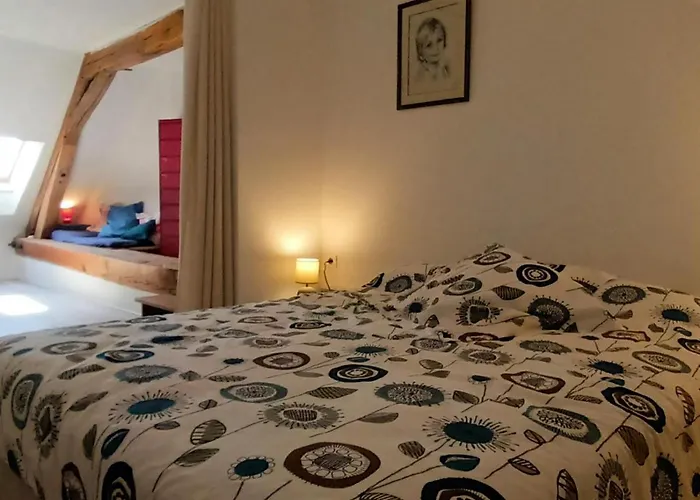 Сasa de vacaciones Belle Maison Bourbonnaise Du 18e Siecl Au Coeur D'un Village Pittoresque Avec Jardin - Fr-1-489-387 Pierrefitte-sur-Loire